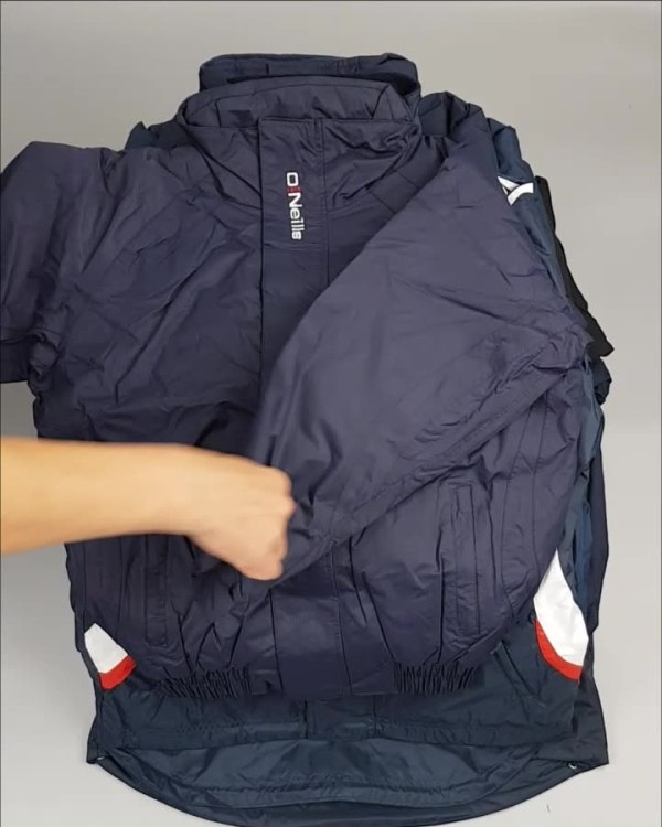 Фотография  262 - Куртки СПОРТ СТОК дети#10 кг , Лот№ 2641 оптом в Саранске и Мордовии