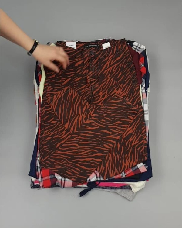 Фотография  813 - LPP Spring mix#20 кг, ЛОТ №3728 оптом в Саранске и Мордовии