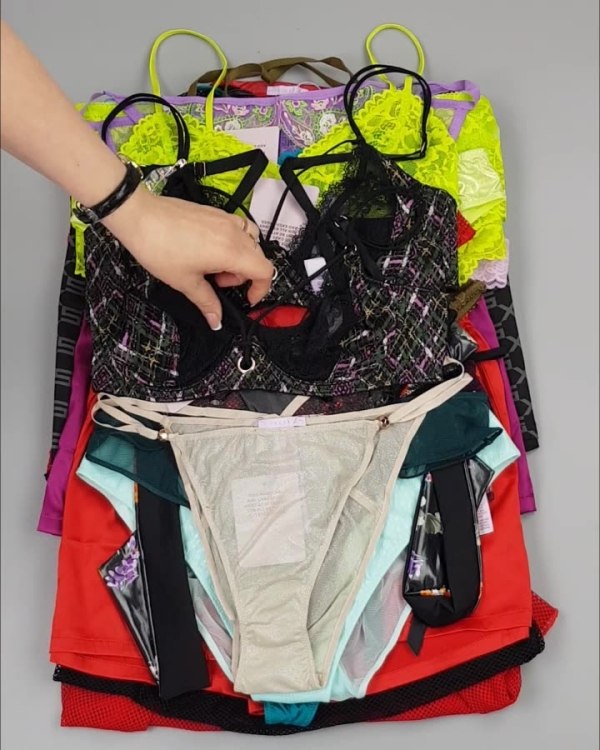 Фотография  344 - Нижнее белье Savage#50 шт, ЛОТ №4036 оптом в Саранске и Мордовии