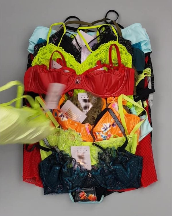 Фотография  235 - Нижнее белье Savage#57 шт, ЛОТ №4043 оптом в Саранске и Мордовии