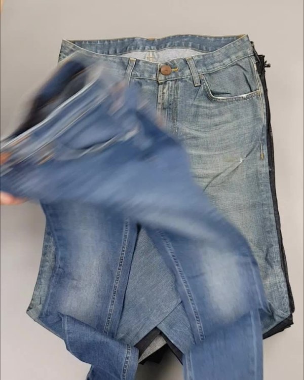 Фотография  527 - Джинсы Италия#20 шт, ЛОТ №4304 оптом в Саранске и Мордовии