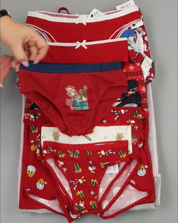 Фотография  574 - Нижнее белье CALZEDONIA дети#40 шт, ЛОТ №4444 оптом в Саранске и Мордовии