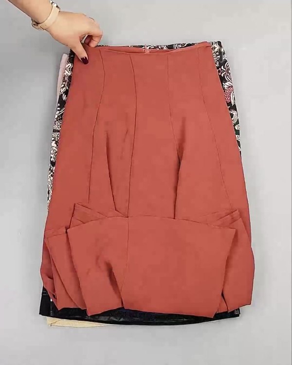 Фотография  146 - Юбки Корея#20 шт, ЛОТ №5062 оптом в Саранске и Мордовии