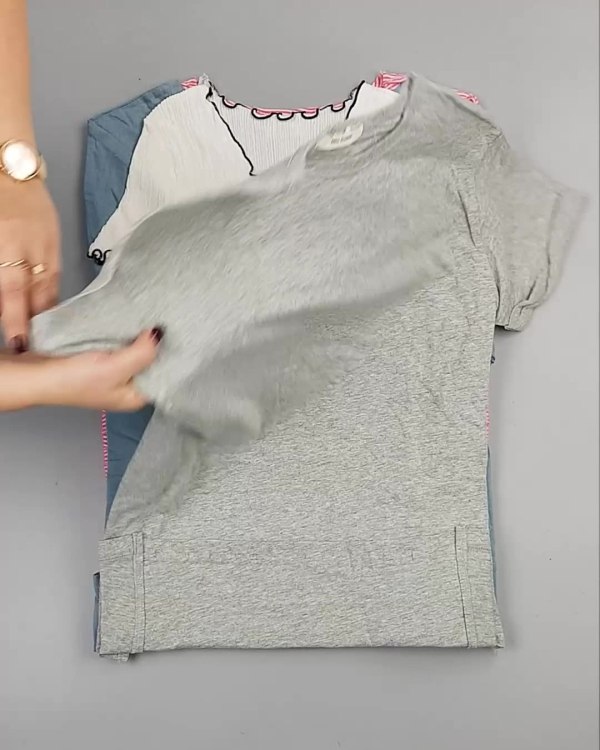 Фотография  515 - Футболки Корея#20 шт, ЛОТ №5068 оптом в Саранске и Мордовии