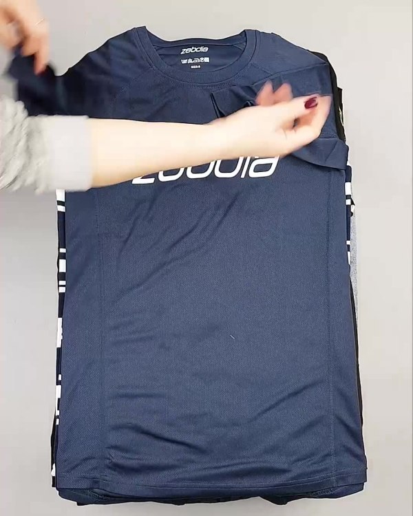 Фотография  510 - DK, Bestseller + Summer mix#15 кг, ЛОТ №5626 оптом в Саранске и Мордовии