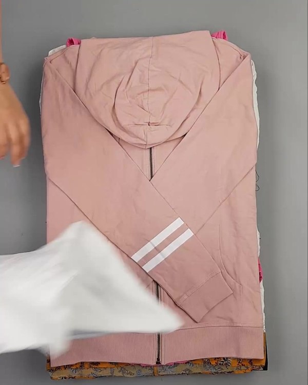 Фотография  768 - OVS Summer м/ж mix#15 кг, ЛОТ №5799 оптом в Саранске и Мордовии