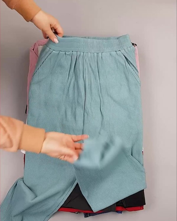 Фотография  739 - Англия СТОК лето#15 кг, ЛОТ №6004 оптом в Саранске и Мордовии