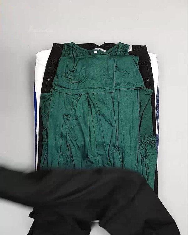 Фотография  521 - Англия СТОК лето#15 кг, ЛОТ №6005 оптом в Саранске и Мордовии