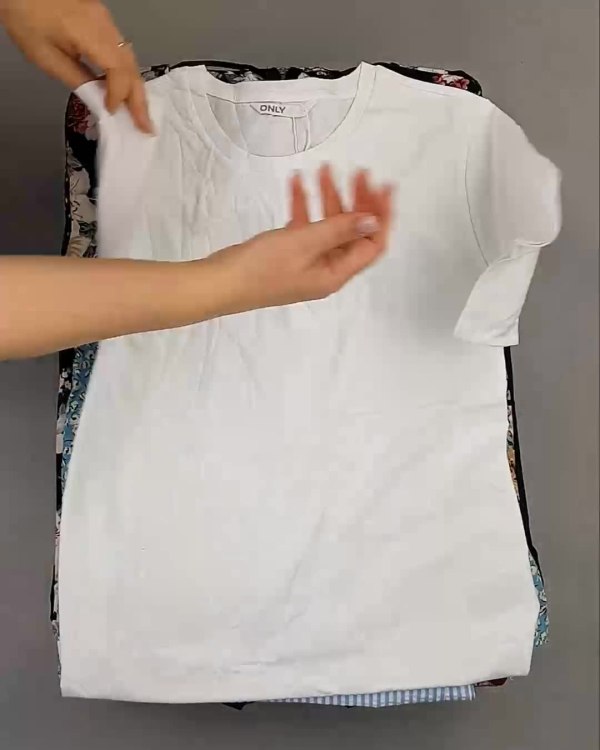 Фотография  283 - BESTSELLER WOMEN Summer mix#15 кг, ЛОТ №6017 оптом в Саранске и Мордовии