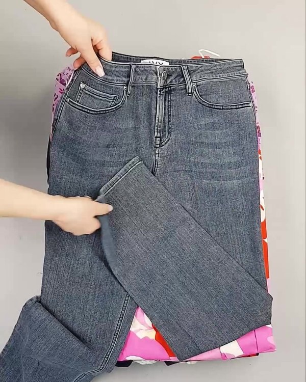 Фотография  923 - BESTSELLER WOMEN Summer mix#15 кг, ЛОТ №6020 оптом в Саранске и Мордовии