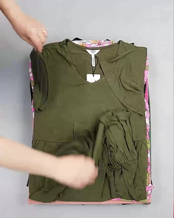 Фотография  748 - BESTSELLER WOMEN Summer mix#15 кг, ЛОТ №6021 оптом в Саранске и Мордовии