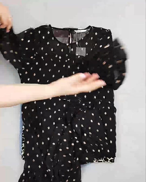 Фотография  667 - DK, Bestseller Summer mix#50 кг, ЛОТ №6186 оптом в Саранске и Мордовии