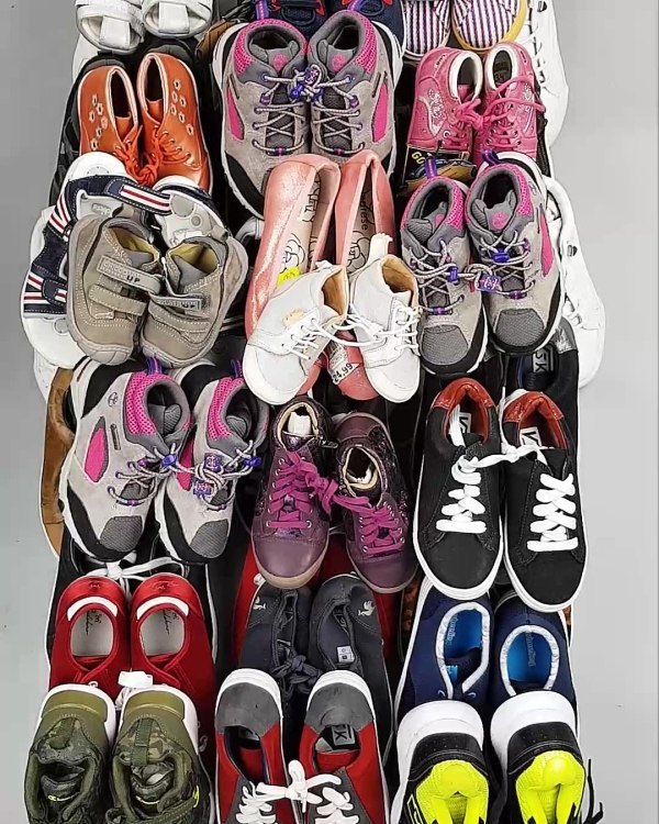 Фотография  779 - Обувь СТОК дети лето#15,4 кг, ЛОТ №6192 оптом в Саранске и Мордовии