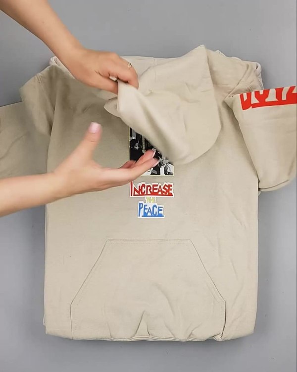 Фотография  556 - Толстовки СТОК CAN#15 кг, ЛОТ №6268 оптом в Саранске и Мордовии