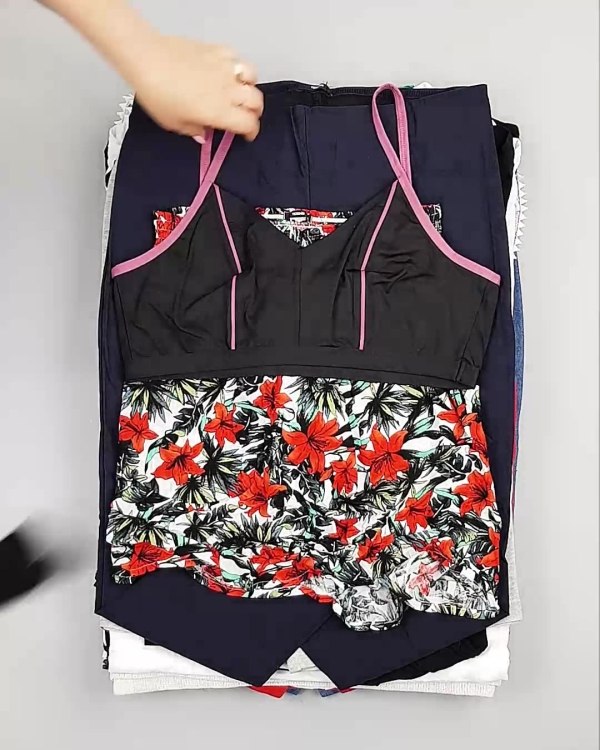 Фотография  712 - CALZEDONIA лето mix#50 шт, ЛОТ №6366 оптом в Саранске и Мордовии