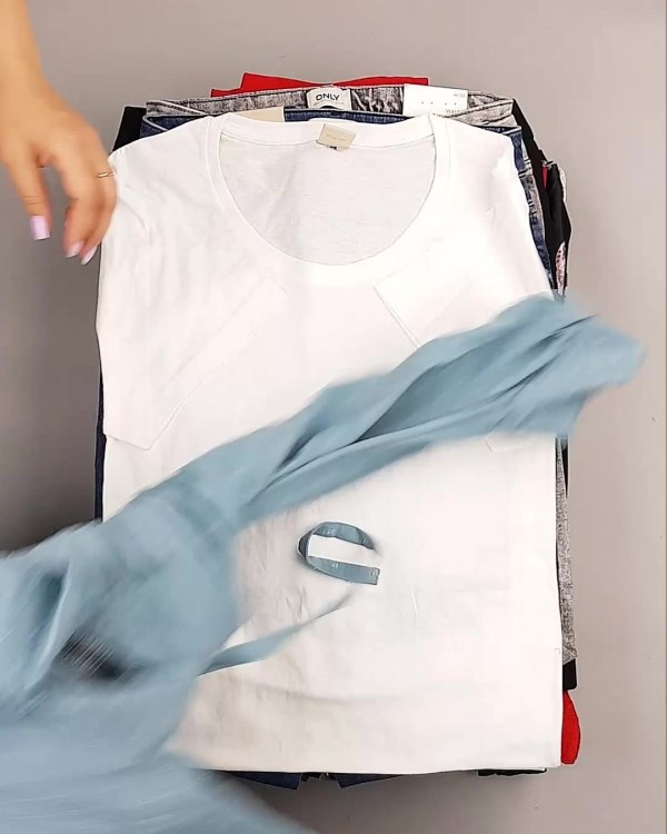 Фотография  217 - DK, Bestseller + Summer mix#15 кг, ЛОТ №6410 оптом в Саранске и Мордовии