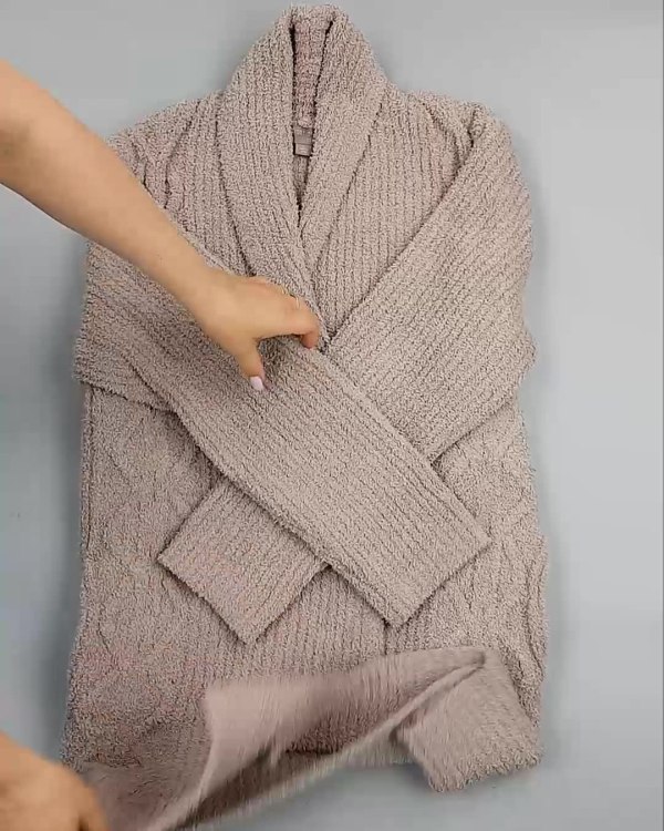 Фотография  923 - Кардиганы СТОК CAN#10 кг, ЛОТ №6474 оптом в Саранске и Мордовии