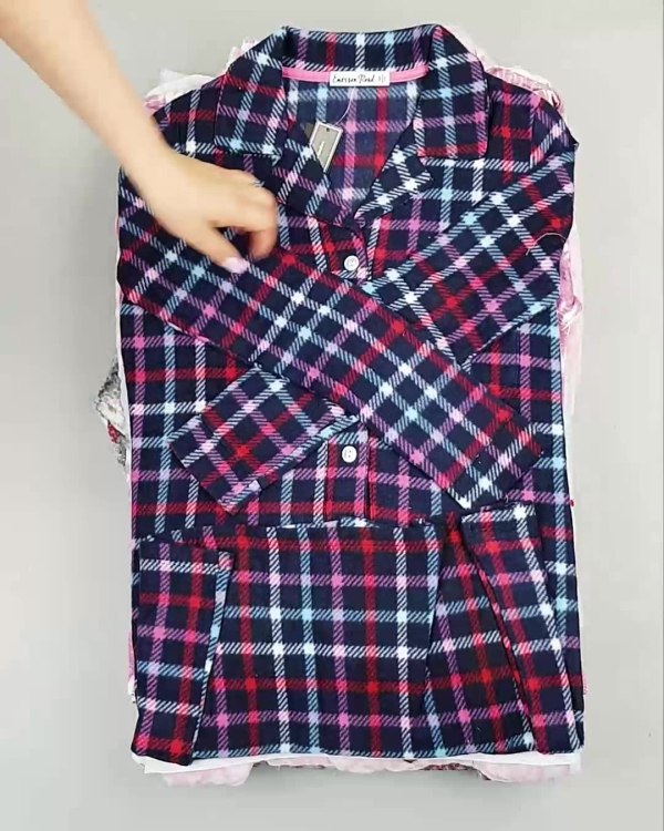 Фотография  265 - Домашняя одежда CAN#10 кг, ЛОТ №6482 оптом в Саранске и Мордовии