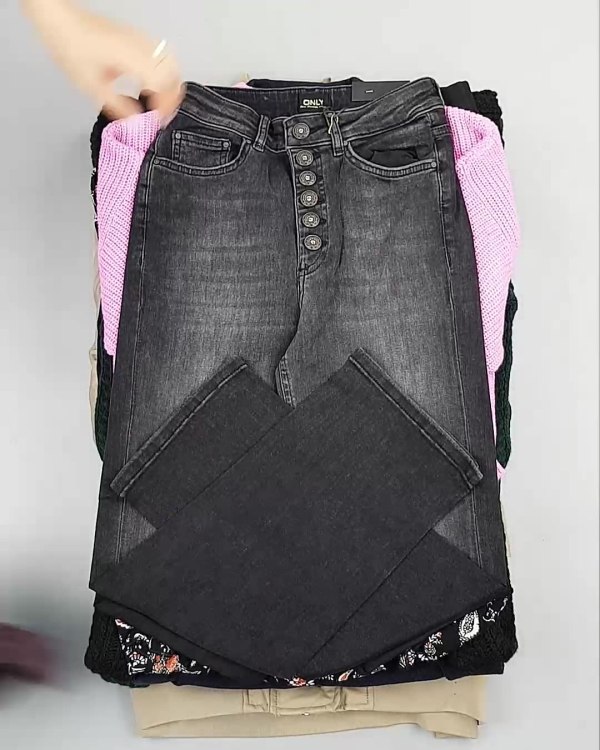 Фотография  948 - ONLY+Vero Moda Winter Mix 064#16,6 кг, ЛОТ №6544 оптом в Саранске и Мордовии