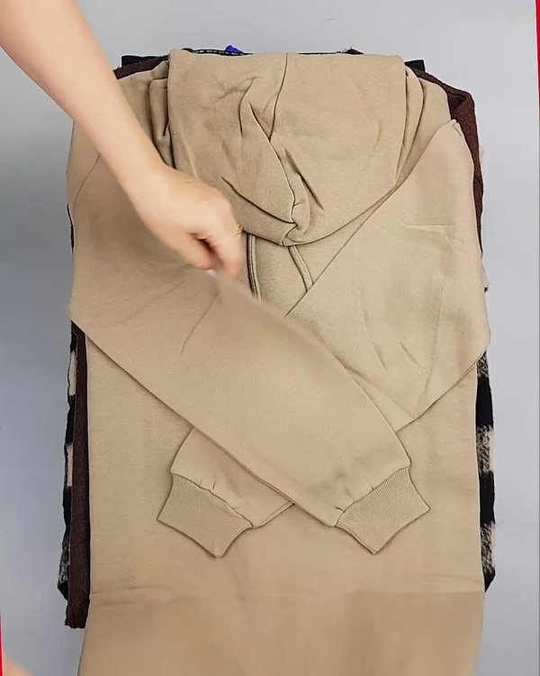 Фотография  665 - PIECES+NOISY MAY mix 074#15 кг, ЛОТ №6559 оптом в Саранске и Мордовии