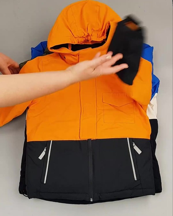 Фотография  308 - Верхняя одежда TCM kids 074#7 кг, ЛОТ №6681 оптом в Саранске и Мордовии