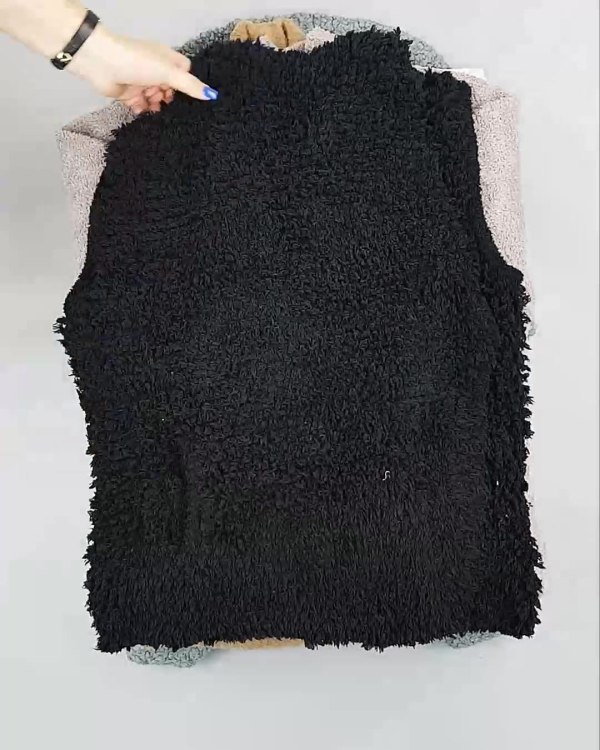 Фотография  147 - Кардиганы СТОК CAN#10 кг, ЛОТ №6887 оптом в Саранске и Мордовии