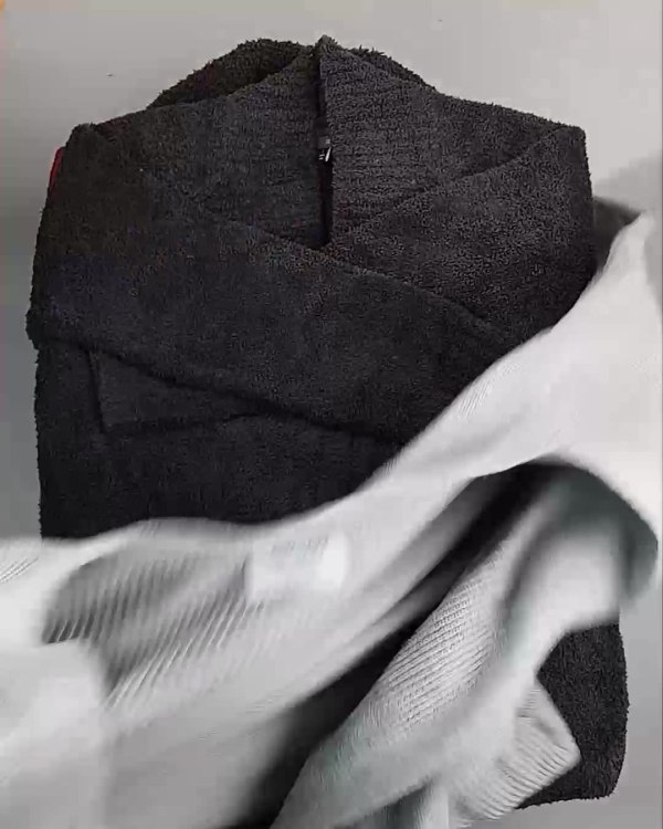 Фотография  814 - Кардиганы СТОК CAN#10 кг, ЛОТ №6888 оптом в Саранске и Мордовии