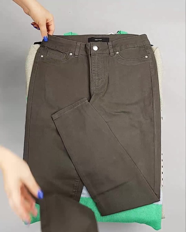 Фотография  893 - DK+Bestseller Winter mix 064#15 кг, ЛОТ №6898 оптом в Саранске и Мордовии