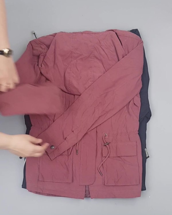 Фотография  652 - А 92602 Ветровки женские (Light Zipper jackets)#25 кг оптом в Саранске и Мордовии