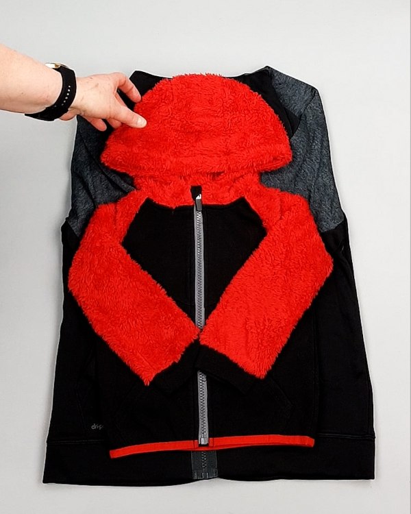 Фотография  993 - Спортивные костюмы дети CAN#6 кг оптом в Саранске и Мордовии