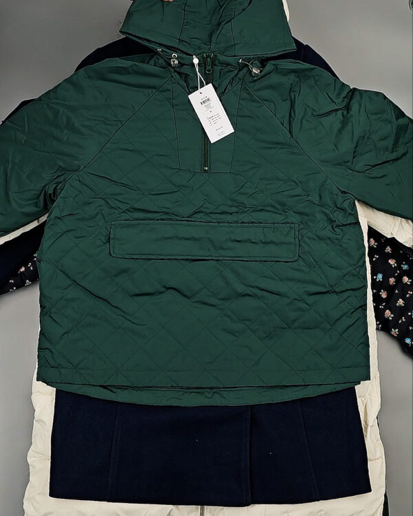 Фотография  842 - Верхняя одежда VILA#10 кг, ЛОТ №6824 оптом в Саранске и Мордовии