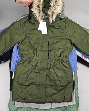 Фотография  284 - Верхняя одежда VILA#10 кг, ЛОТ №6823 оптом в Саранске и Мордовии