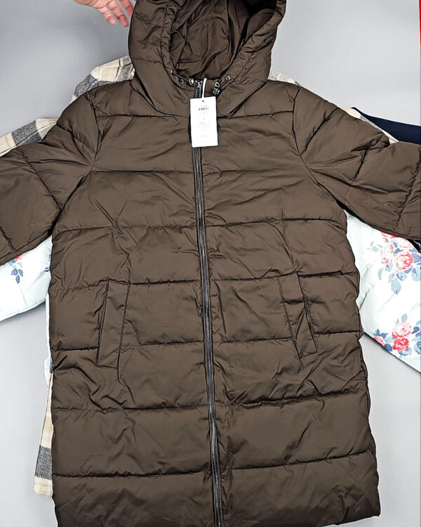 Фотография  564 - Верхняя одежда VILA#10,2 кг, ЛОТ №6826 оптом в Саранске и Мордовии