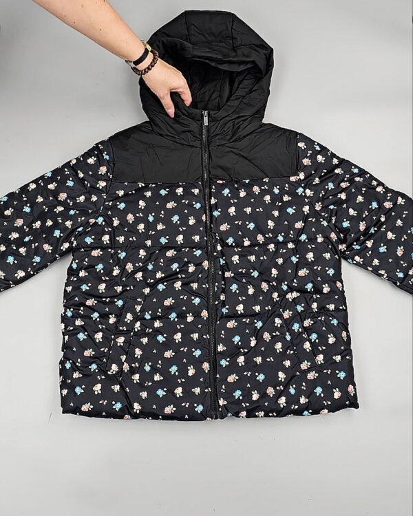 Фотография  123 - Верхняя одежда VILA#10,2 кг, ЛОТ №6825 оптом в Саранске и Мордовии