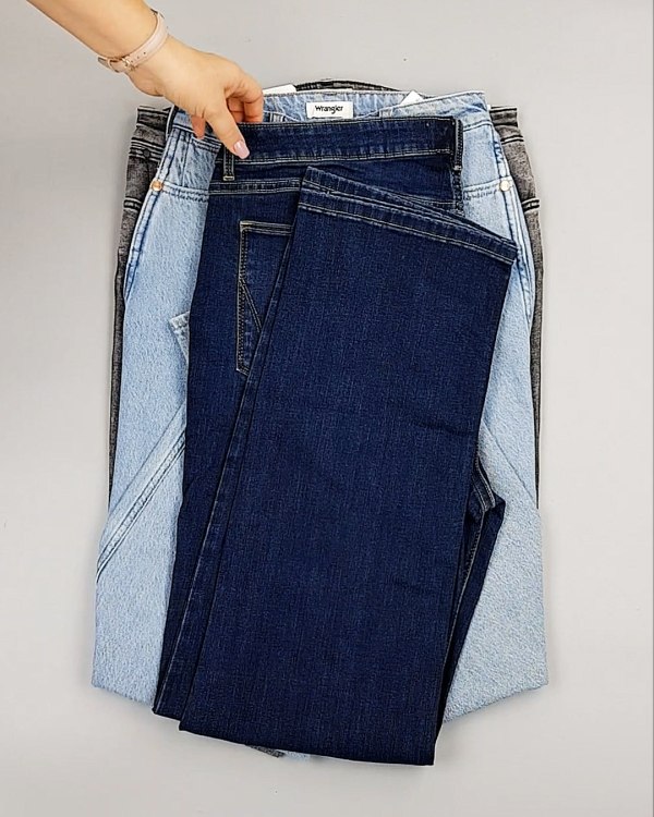 Фотография  897 - Джинсы WRANGLER м/ж#8,1 кг, ЛОТ №7011 оптом в Саранске и Мордовии