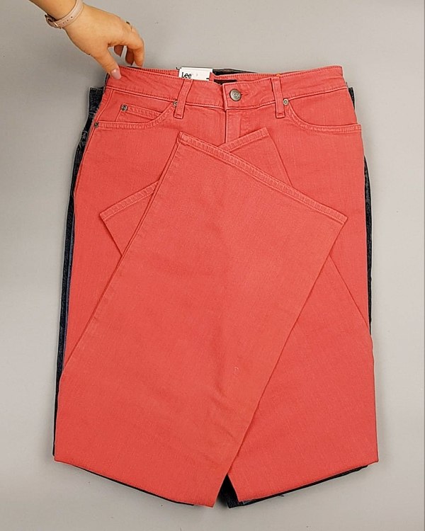 Фотография  146 - Джинсы LEE м/ж#7,9 кг, ЛОТ №7032 оптом в Саранске и Мордовии