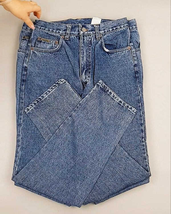 Фотография  127 - Джинсы CALVIN KLEIN муж #7,6 кг, ЛОТ №7020 оптом в Саранске и Мордовии