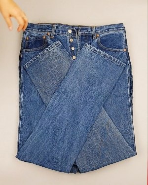 Фотография  907 - Джинсы LEVIS муж #7,6 кг, ЛОТ №7014 оптом в Саранске и Мордовии