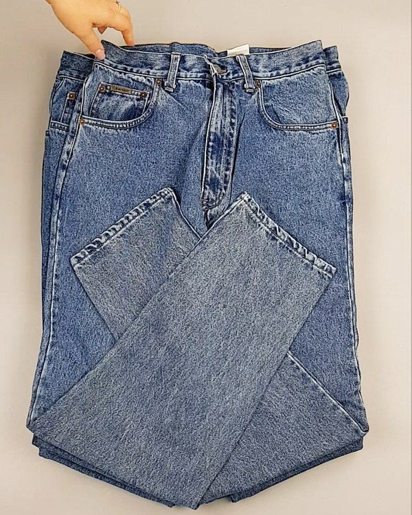 Фотография  861 - Джинсы CALVIN KLEIN муж #7,6 кг, ЛОТ №7020 оптом в Саранске и Мордовии