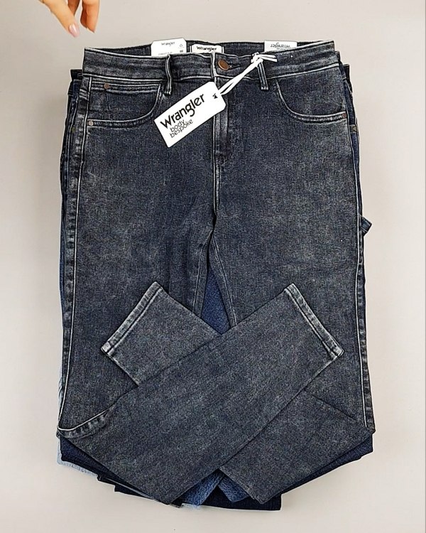 Фотография  407 - Джинсы WRANGLER м/ж#8,1 кг, ЛОТ №7011 оптом в Саранске и Мордовии