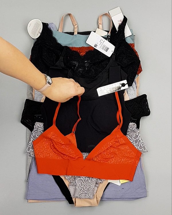 Фотография  785 - Нижнее белье TRIUMPH 104#33 шт, ЛОТ №7134 оптом в Саранске и Мордовии