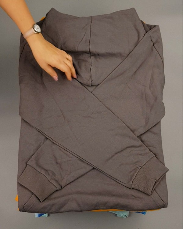 Фотография  224 - HOODIE CAN 084#10 кг, ЛОТ №7034 оптом в Саранске и Мордовии