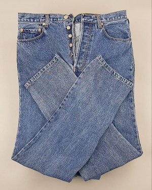 Фотография  448 - Джинсы LEVIS муж #7,6 кг, ЛОТ №7015 оптом в Саранске и Мордовии