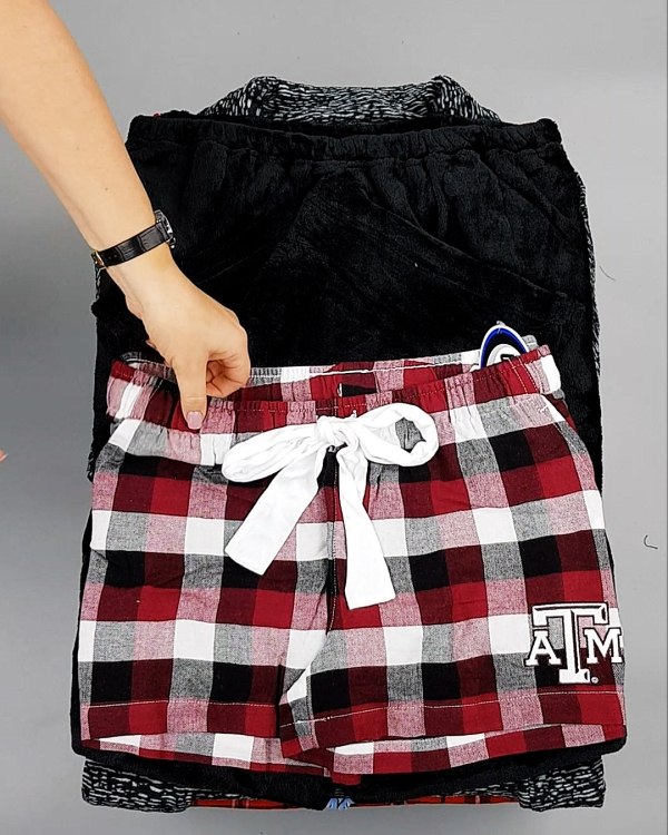 Фотография  993 - Пижамы СТОК CAN 084#10 кг, ЛОТ №6975 оптом в Саранске и Мордовии