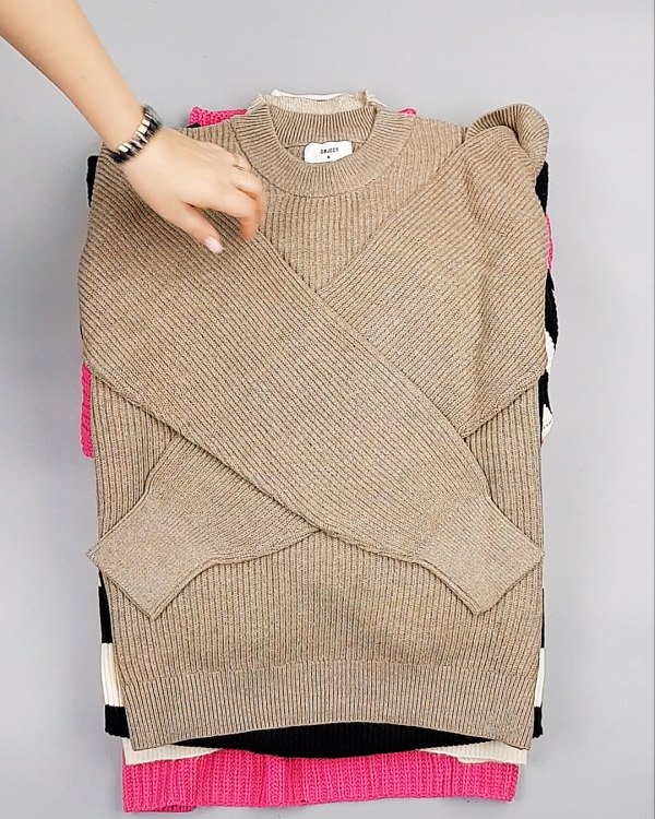 Фотография  690 - Джемпера Bestseller 104#7 кг, ЛОТ №7227 оптом в Саранске и Мордовии