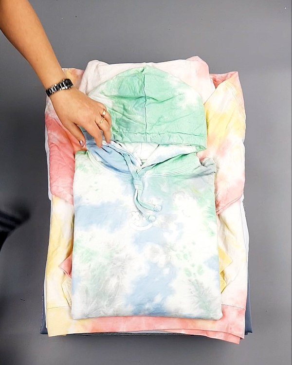 Фотография  269 - HOODIE CAN 084#10 кг, ЛОТ №7426 оптом в Саранске и Мордовии