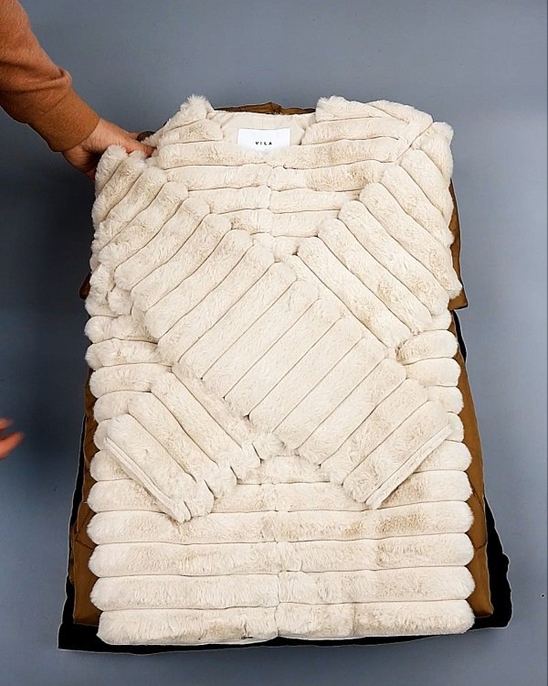 Фотография  271 - Bestseller Winter В mix 114#15 кг, ЛОТ №7374 оптом в Саранске и Мордовии