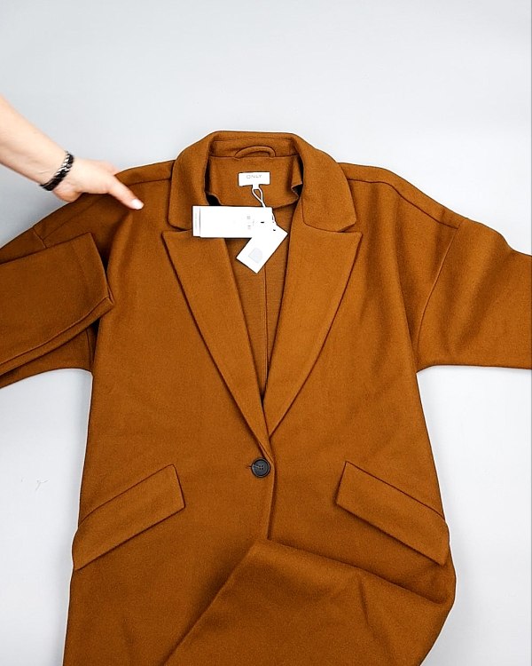 Фотография  614 - Пальто Bestseller 104#10,75 кг, ЛОТ №7561 оптом в Саранске и Мордовии