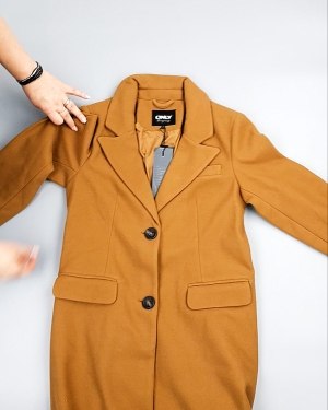 Фотография  904 - Пальто Bestseller 104#10,5 кг, ЛОТ №7559 оптом в Саранске и Мордовии