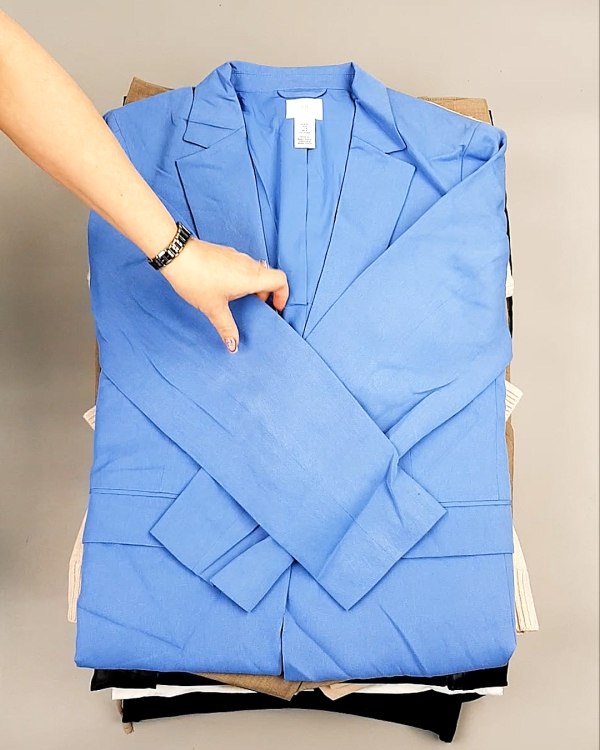 Фотография  408 - 12191 H&M mix textil 1224#25 кг, ЛОТ №7489 оптом в Саранске и Мордовии